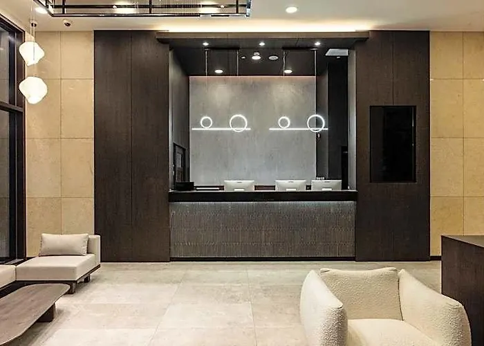 Hotel Cs Premier
